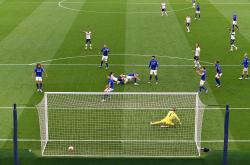 开云体育-凌空抽射精准命中，球队领先对手的简单介绍