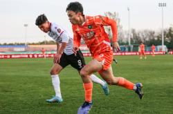 开云下载-非洲球队决心夺冠，联赛中拼尽全力争取胜利的简单介绍