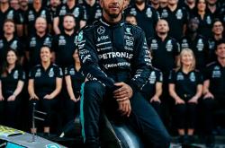 开云体育-哈斯车队力克阿斯顿马丁，汉密尔顿扛起全队