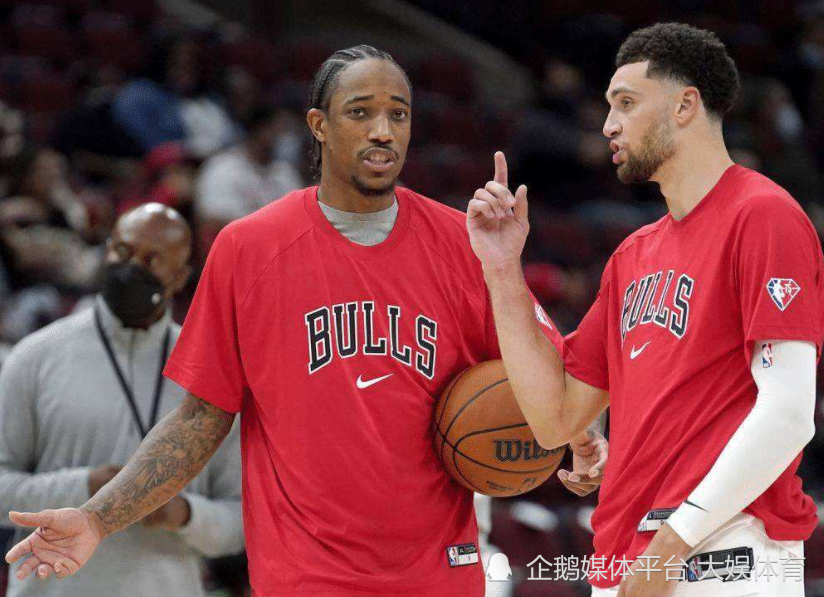 深圳队逆转鹈鹕，德罗赞带队取胜的简单介绍