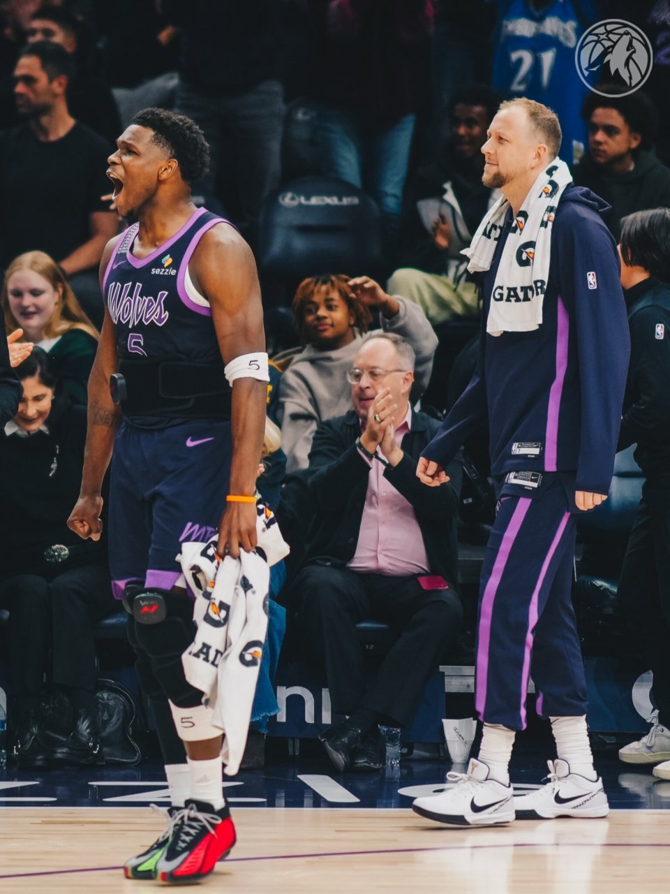 太阳翻盘雄鹿，戈贝尔高光表现